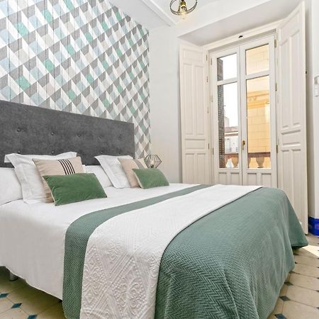 Genteel Home Cervantes Málaga Eksteriør bilde